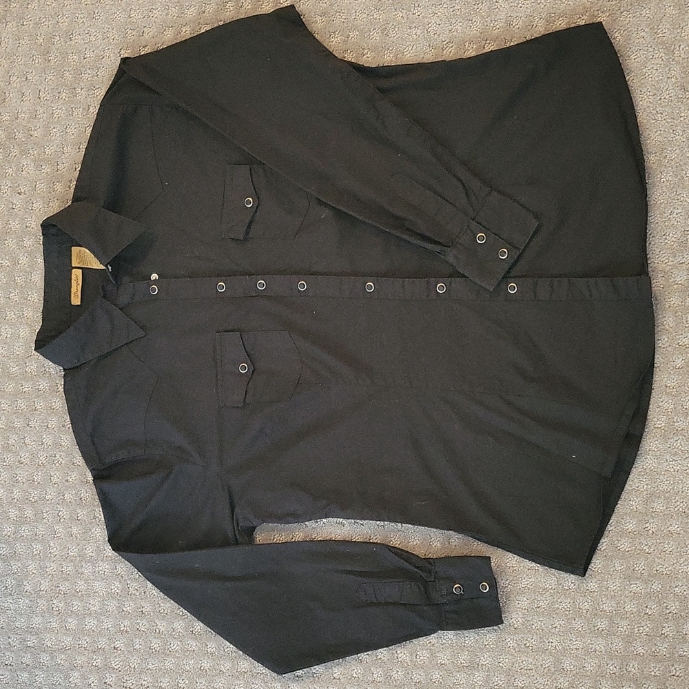 Women's Black Wrangler dress shirt, size XL